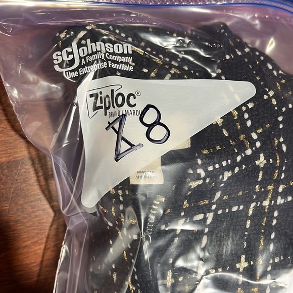 On 34th Womens Bomber Jacket Black/Gold XS Front Zip Pockets Mock Neck Sparkly - Picture 13 of 13